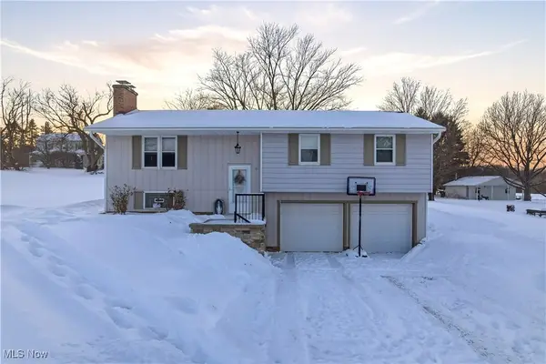 1881 Cliff Drive, Salem, OH 44460