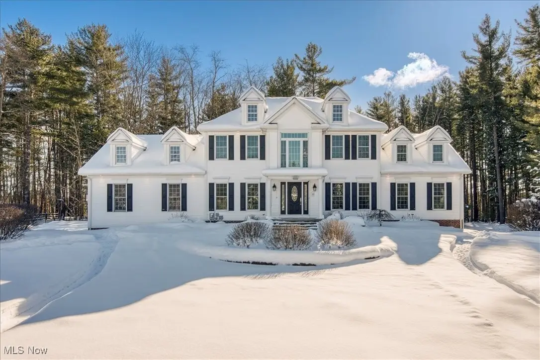 11425 Clearfield Lane, Chardon, OH 44024 - #1