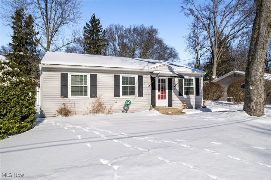 2293 Wickley Avenue, Stow, OH 44224 - #3