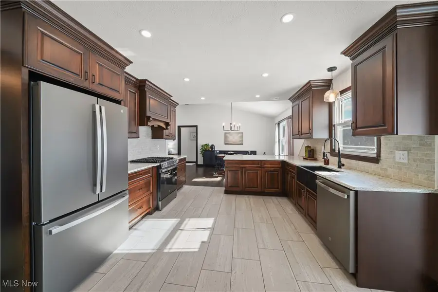 9616 Knowlton Road, Garrettsville, OH 44231 - #2