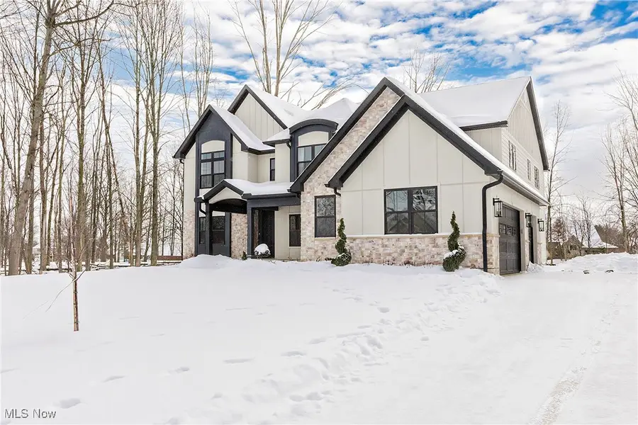 2705 Rocky Ridge Drive, Westlake, OH 44145 - Image #2