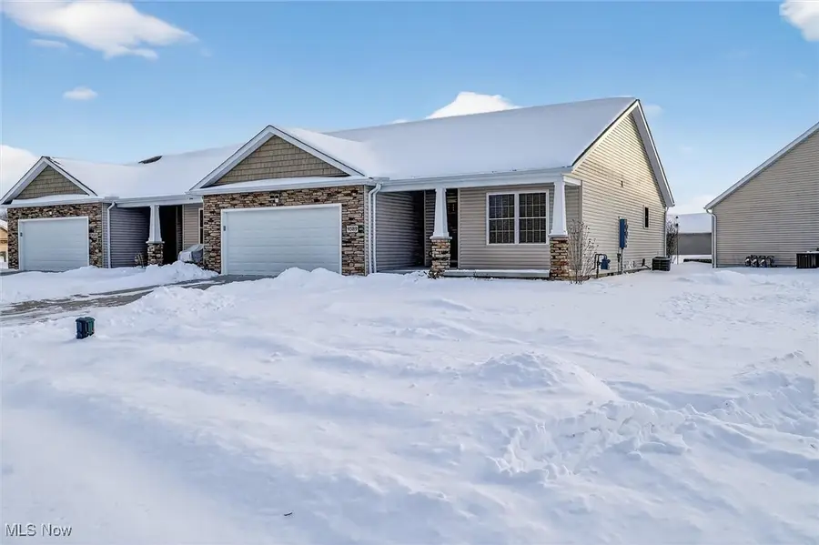 9389 Towpath Trail, Seville, OH 44273 - #2