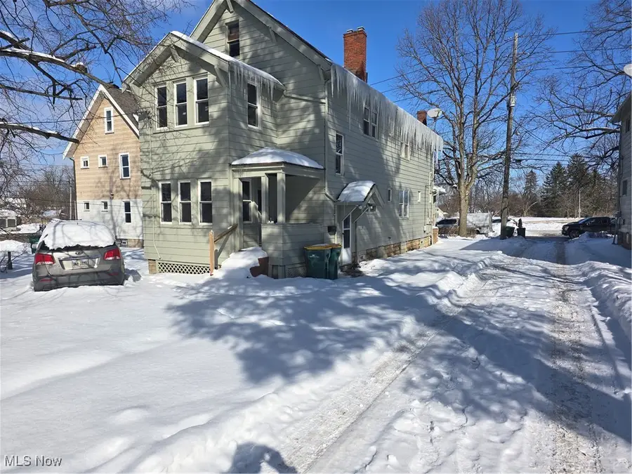 14510 Granger Road, Maple Heights, OH 44137 - #2