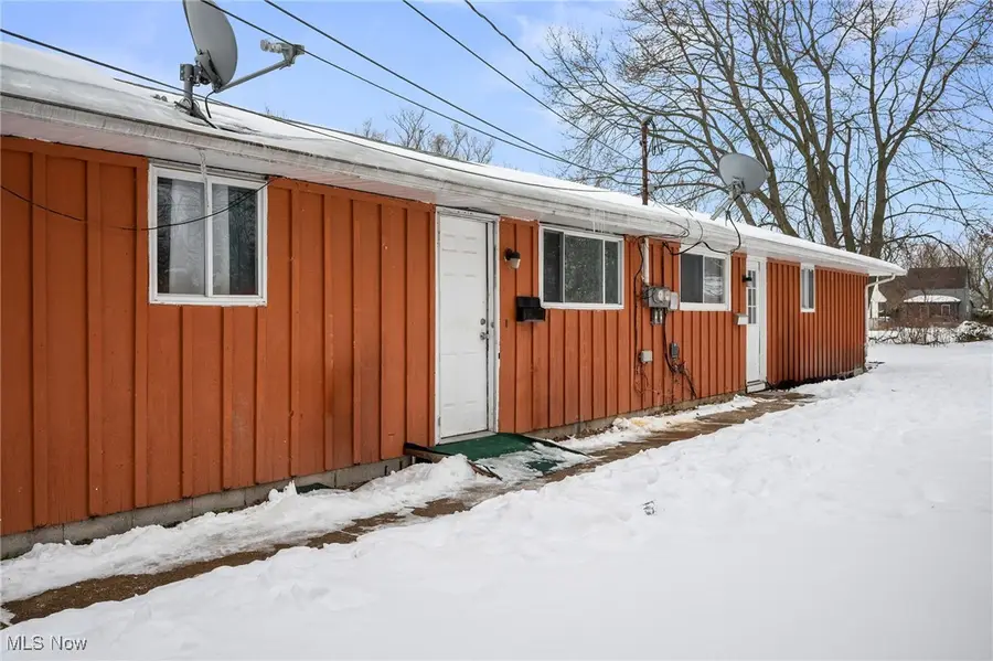 1227 W 19th Street, Lorain, OH 44052 - #2