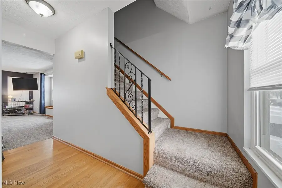 6416 Blossomwood Ne Circle, Canton, OH 44721 - #3