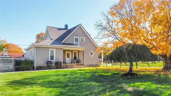 12459 SW Sandusky Drive, Beach City, OH 44608