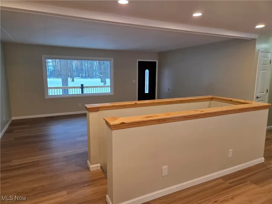 1075 NE River Road, Lake Milton, OH 44429 - #3