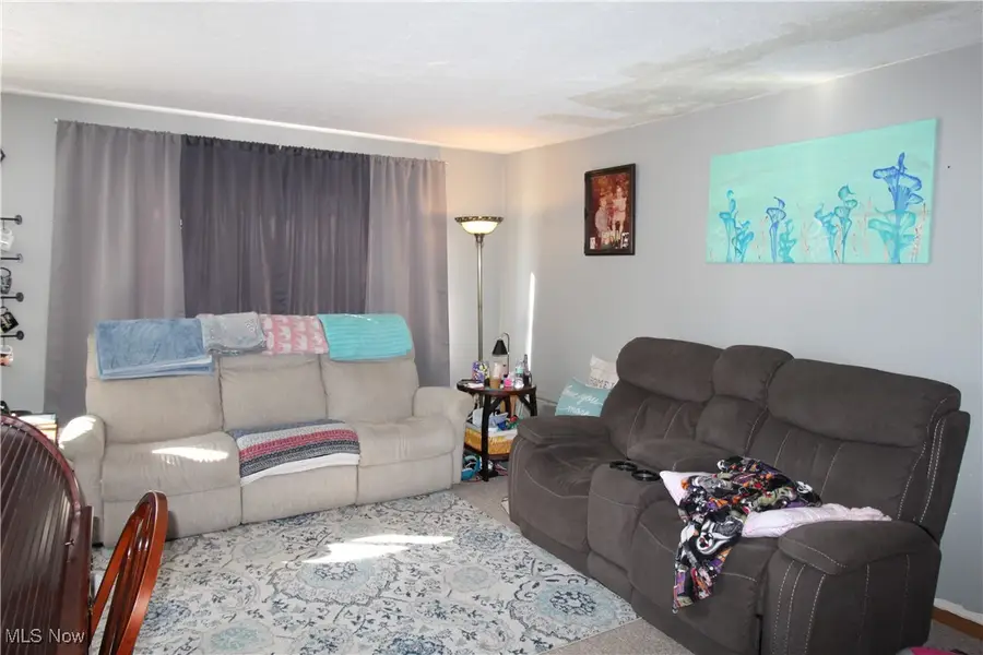 409-411 W Church Street, Orrville, OH 44667 - #3