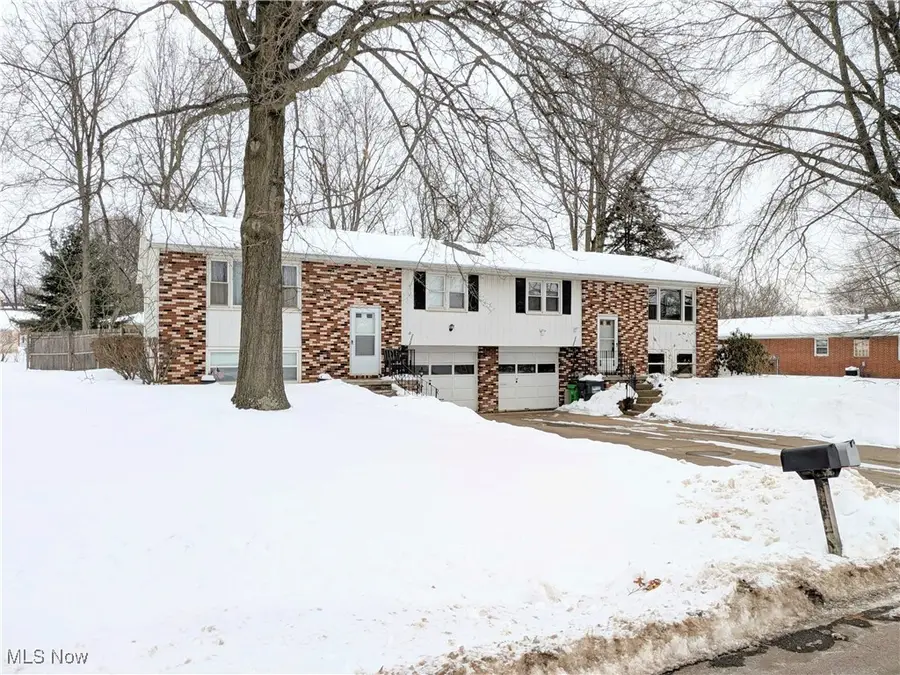 2224 Tennyson Nw Street, Massillon, OH 44646 - #2