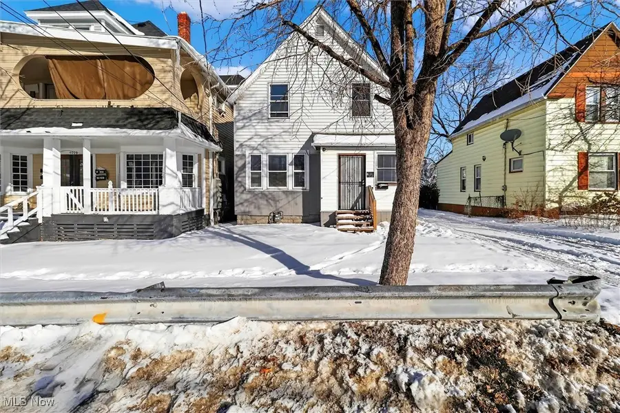 4002 Ardmore Avenue, Cleveland, OH 44109 - #3