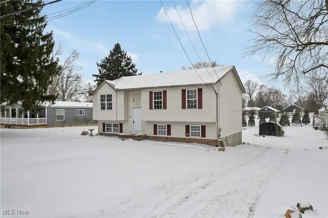 410 Columbine Avenue, Akron, OH 44312 - Image #1