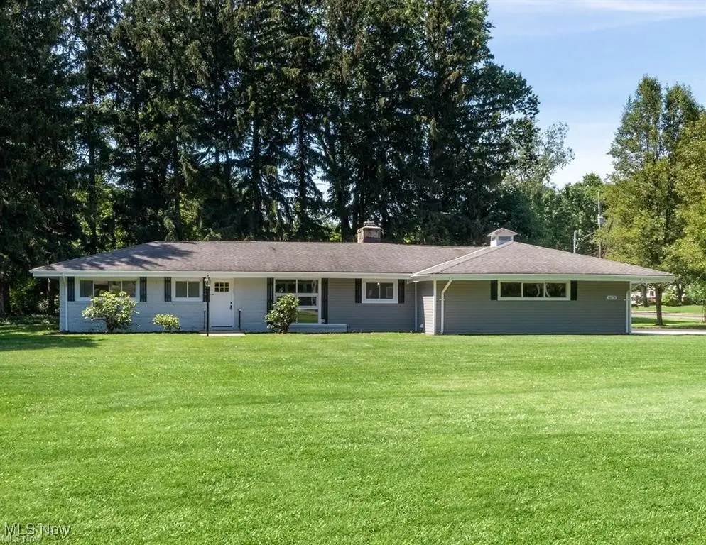 8078 Mentor Avenue, Mentor, OH 44060 - #1