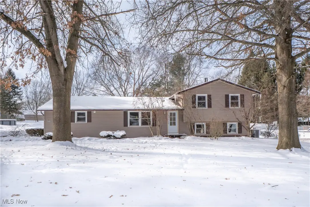 6557 Ivyhill Nw Drive, Canal Fulton, OH 44614 - #1