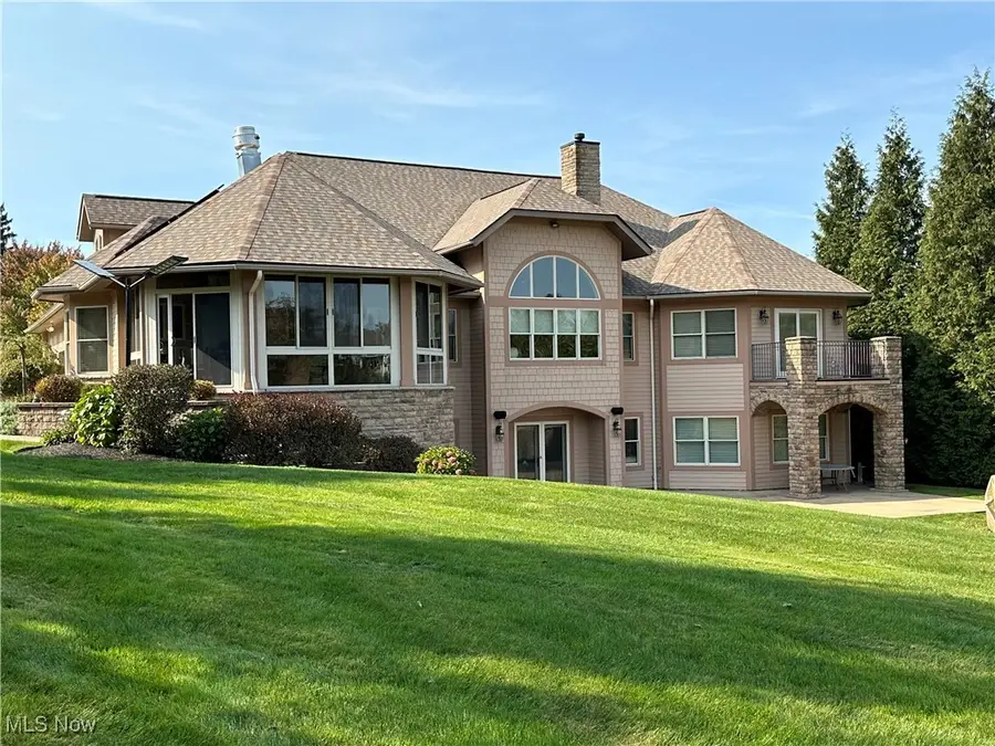 2415 Michelle Court, Willoughby Hills, OH 44094 - #2