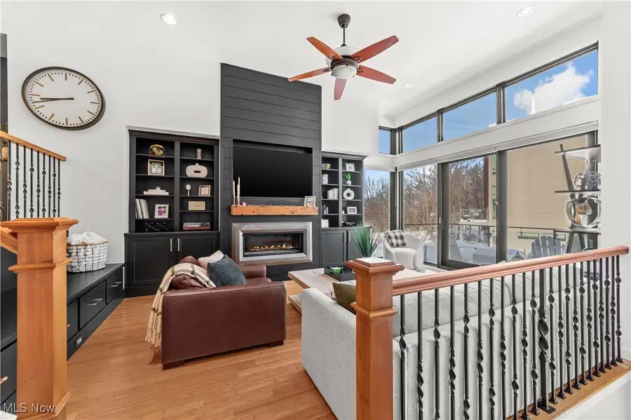 3 Clifton Pointe, Lakewood, OH 44107 - #3