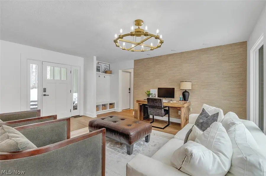 12306 The Bluffs, Strongsville, OH 44136 - #3