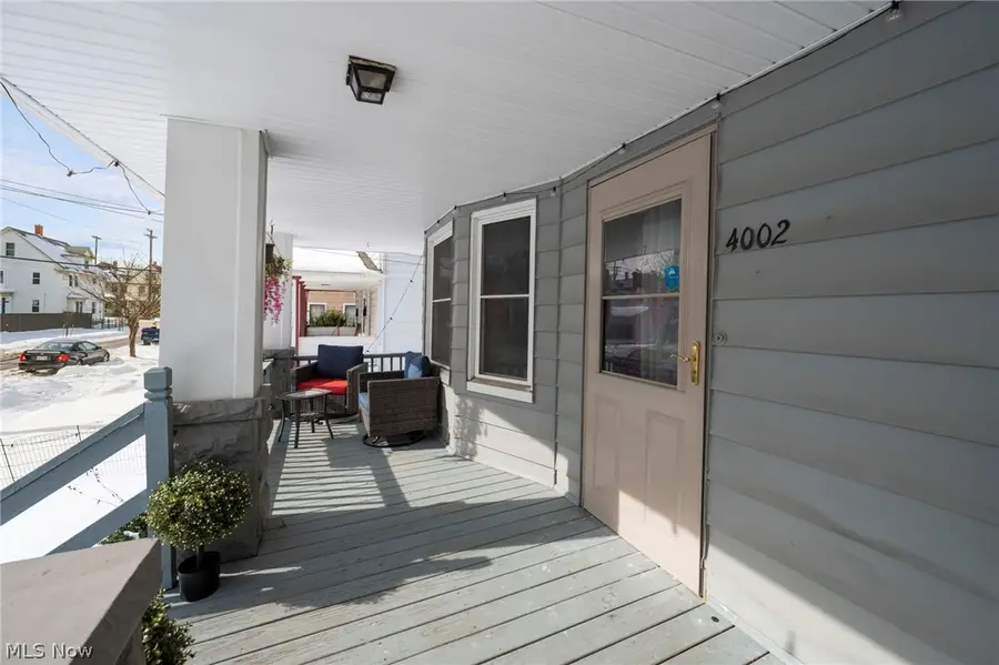 4002 Carlyle Avenue, Cleveland, OH 44109 - #3