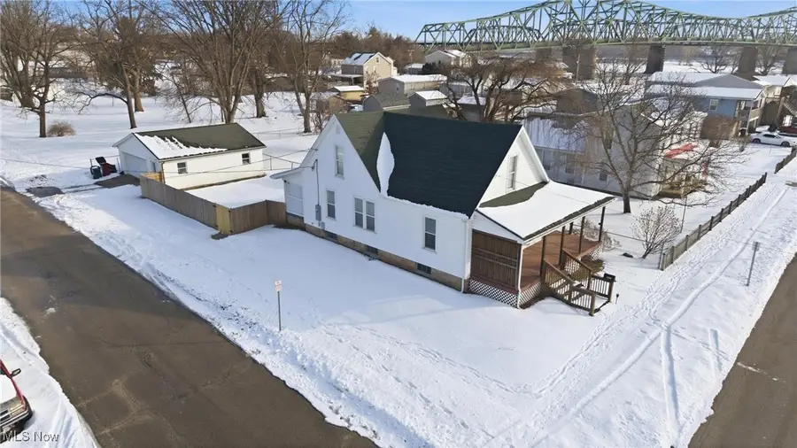 216 Blennerhassett Avenue, Belpre, OH 45714 - #2