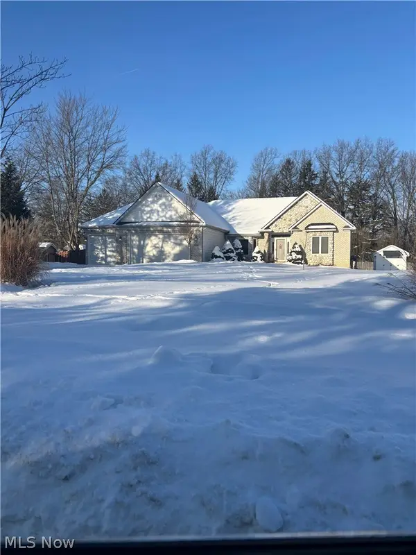 20456 Scotch Pine Way, Strongsville, OH 44149