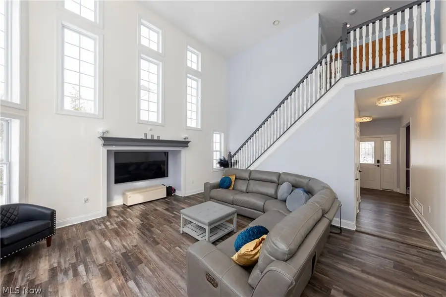 5532 Brook Run Drive, Medina, OH 44256 - #2