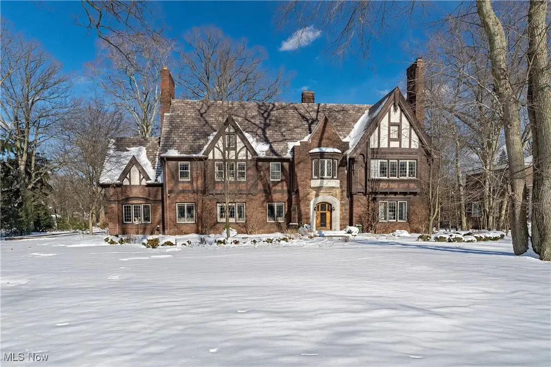 2917 N Park Boulevard, Cleveland Heights, OH 44118 - #1