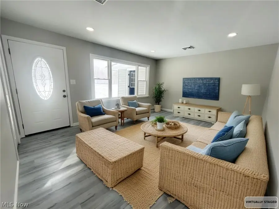 2353 W Hale Drive, Hudson, OH 44236 - #2