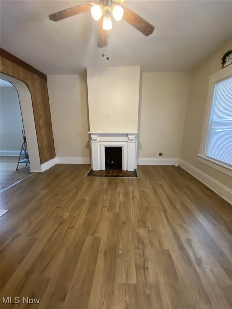 3322 Daisy Avenue, Cleveland, OH 44109 - #3
