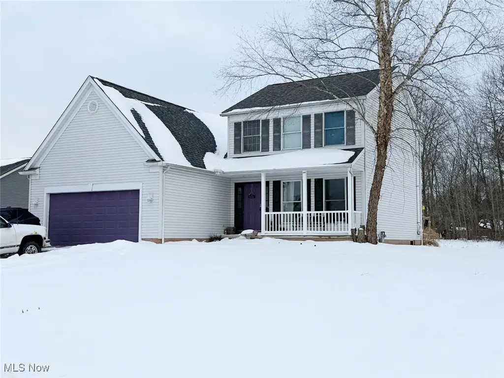 1461 Brookridge Avenue, Louisville, OH 44641 - #1