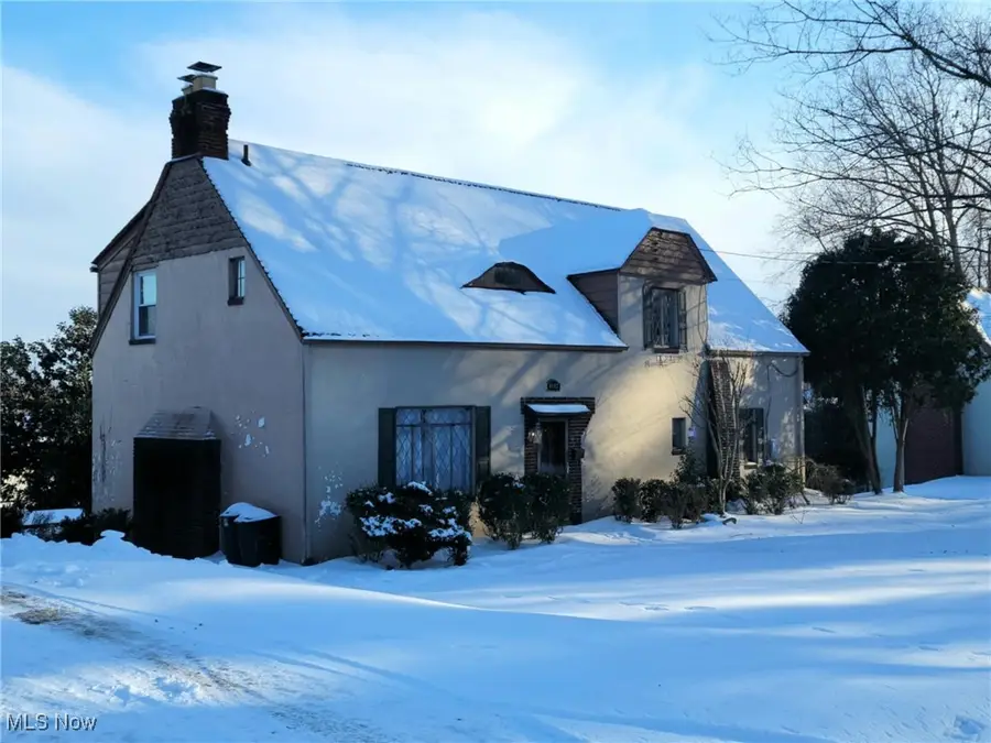 1002 Jackson Avenue, Parkersburg, WV 26101 - #2