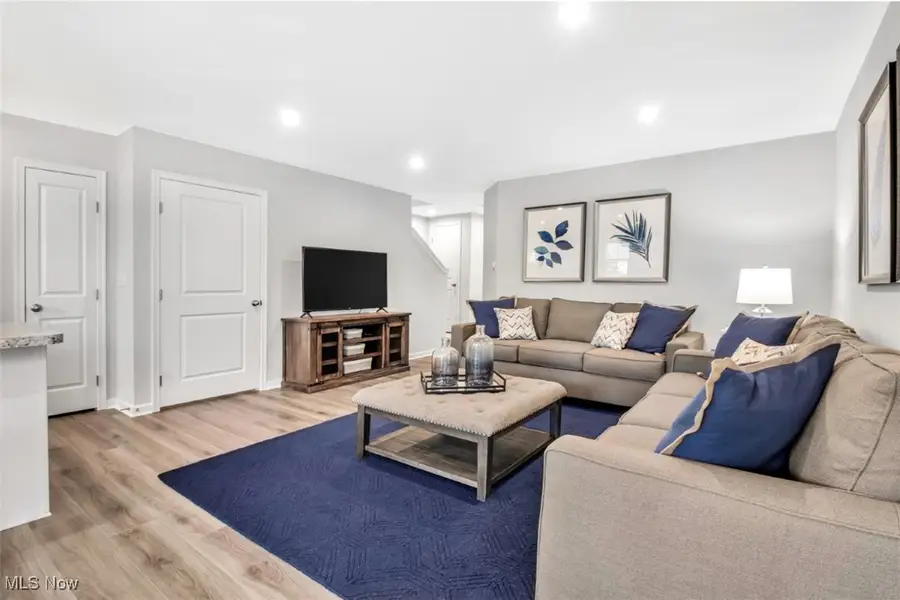 5088 Spruce Knoll Run, Kent, OH 44240 - Image #3