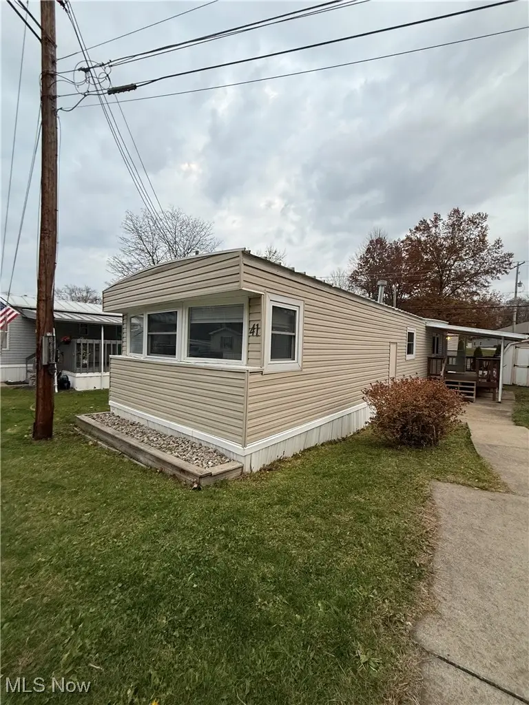 13675 Cleveland Nw Avenue, Uniontown, OH 44685 - #1