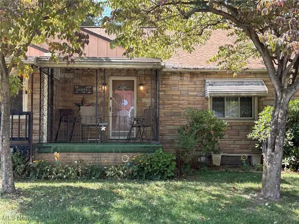 362 17th, Barberton, OH 44203