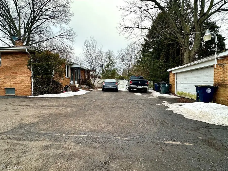 1024-1026 Saxon Avenue, Akron, OH 44314 - #3