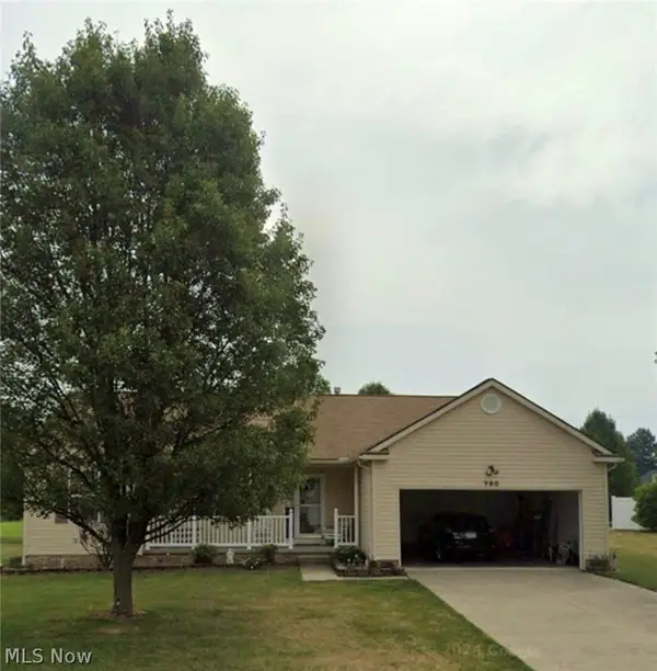 780 S Marion Avenue, Louisville, OH 44641