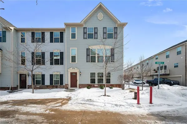 1397 Annette Court, Lakewood, OH 44107