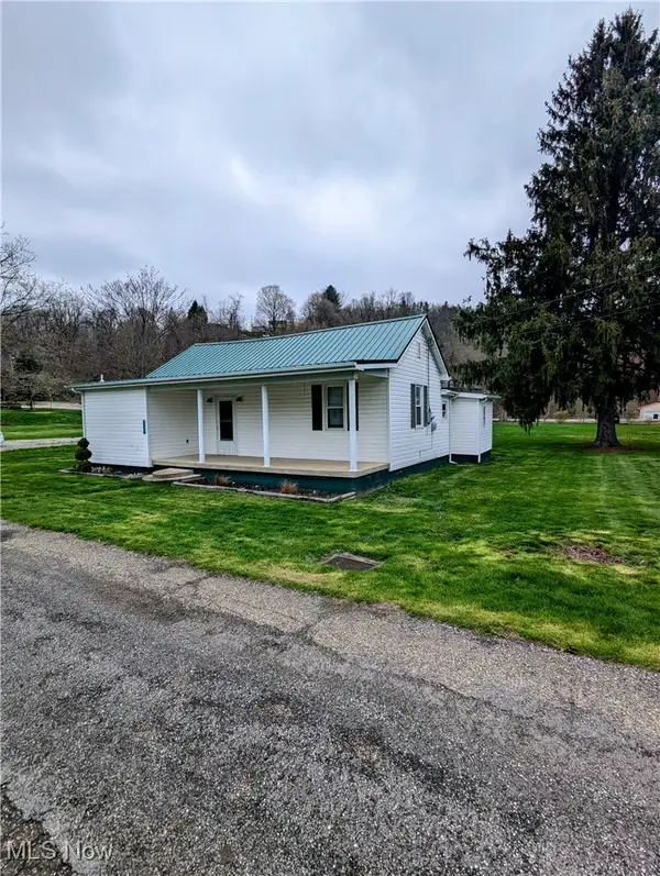 49851 Main Street, St Clairsville, OH 43950