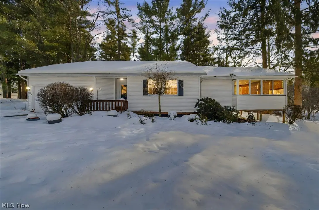 244 S Oval Drive, Chardon, OH 44024 - #1