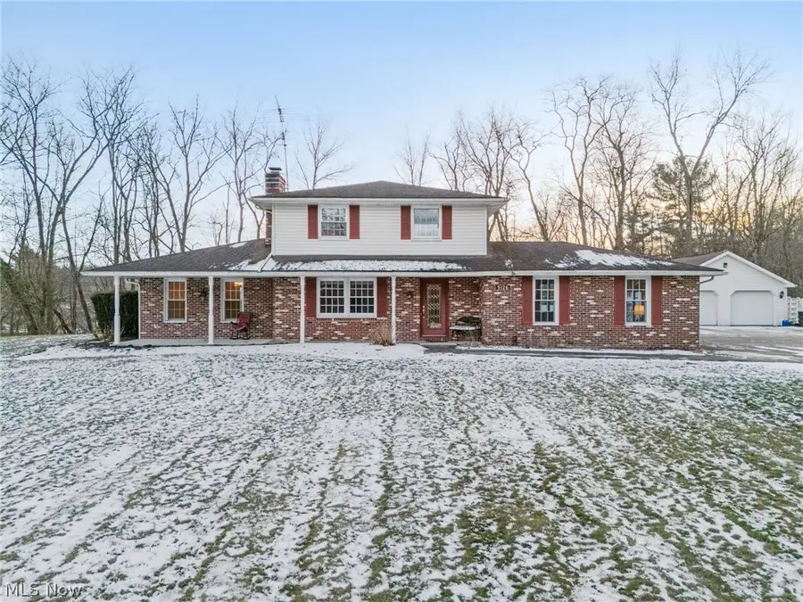 5126 Easton Nw Street, Malvern, OH 44644 - #2