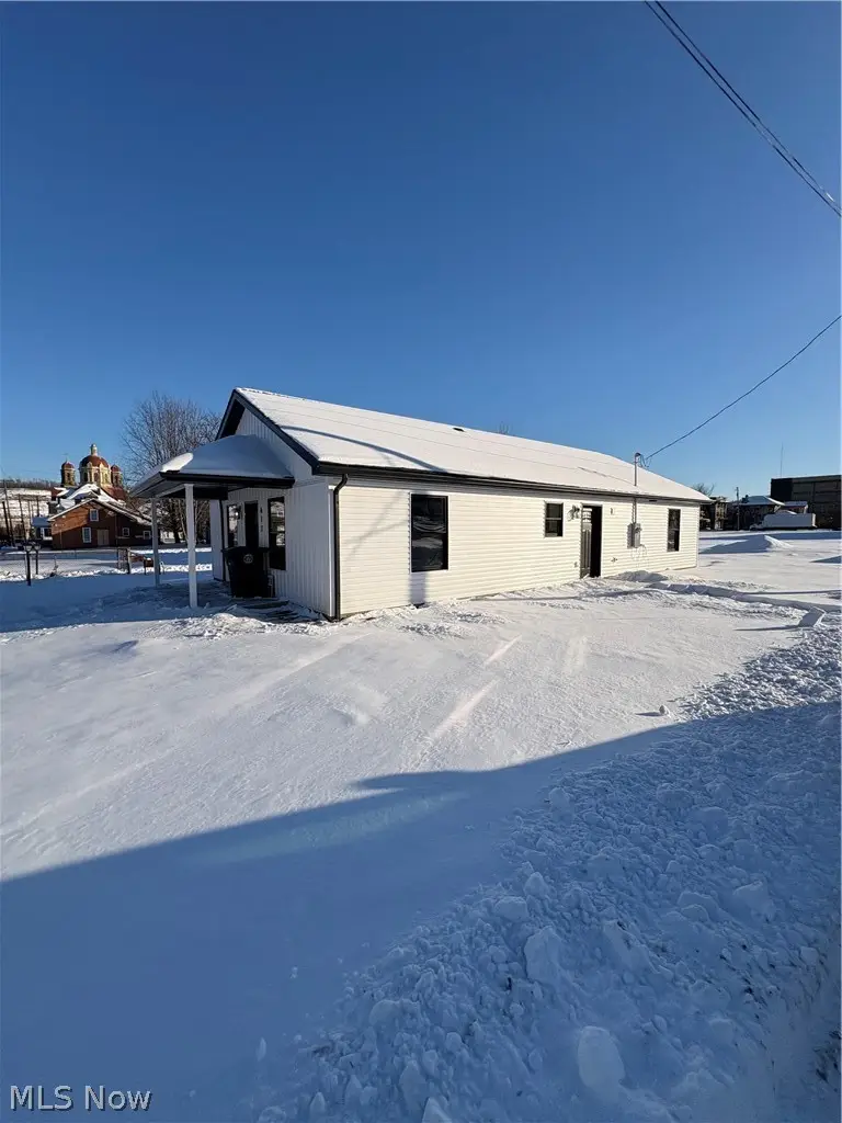 612 Logan Street, Steubenville, OH 43952 - #3