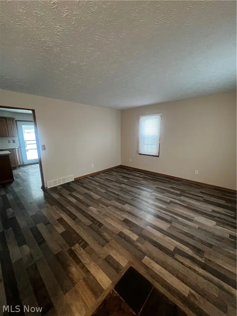 2512 W 9th Street, Ashtabula, OH 44004 - #3
