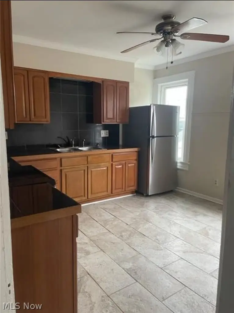 1457 Winchester Avenue, Lakewood, OH 44107 - #3