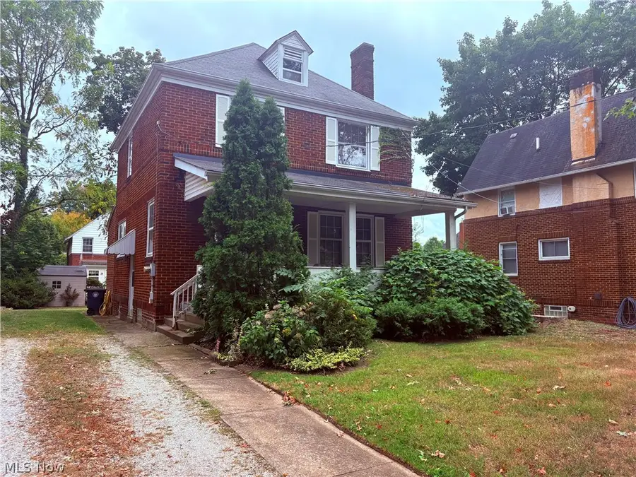 465 Saint Leger Avenue, Akron, OH 44305 - #2