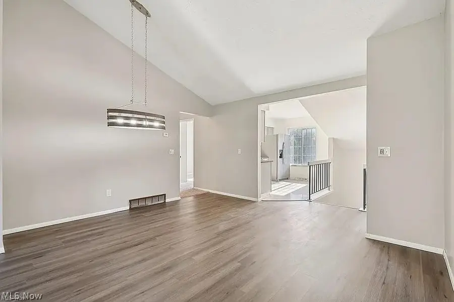 209 Greenbriar Court #209, Euclid, OH 44143 - #3