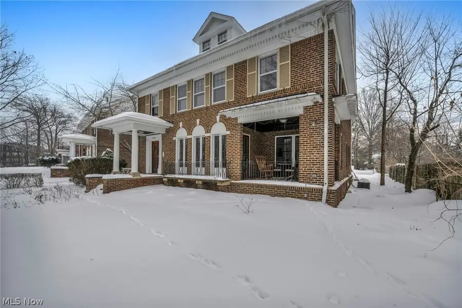 2410 Overlook Road, Cleveland Heights, OH 44106 - #3