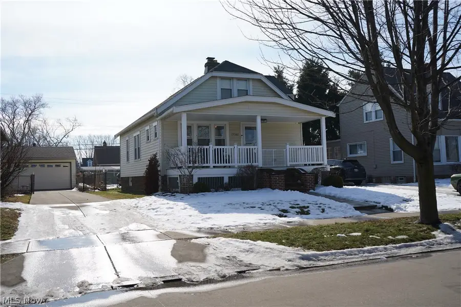 19380 Newton Avenue, Euclid, OH 44119 - #2
