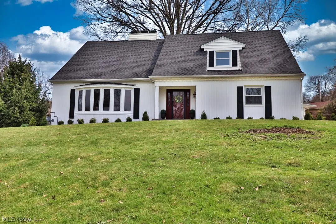 1691 Knob Hill Drive, Coshocton, OH 43812 - #1