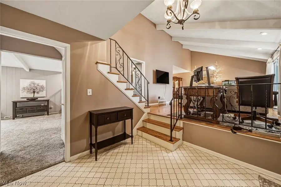 1908 Bromton Drive, Lyndhurst, OH 44124 - #2