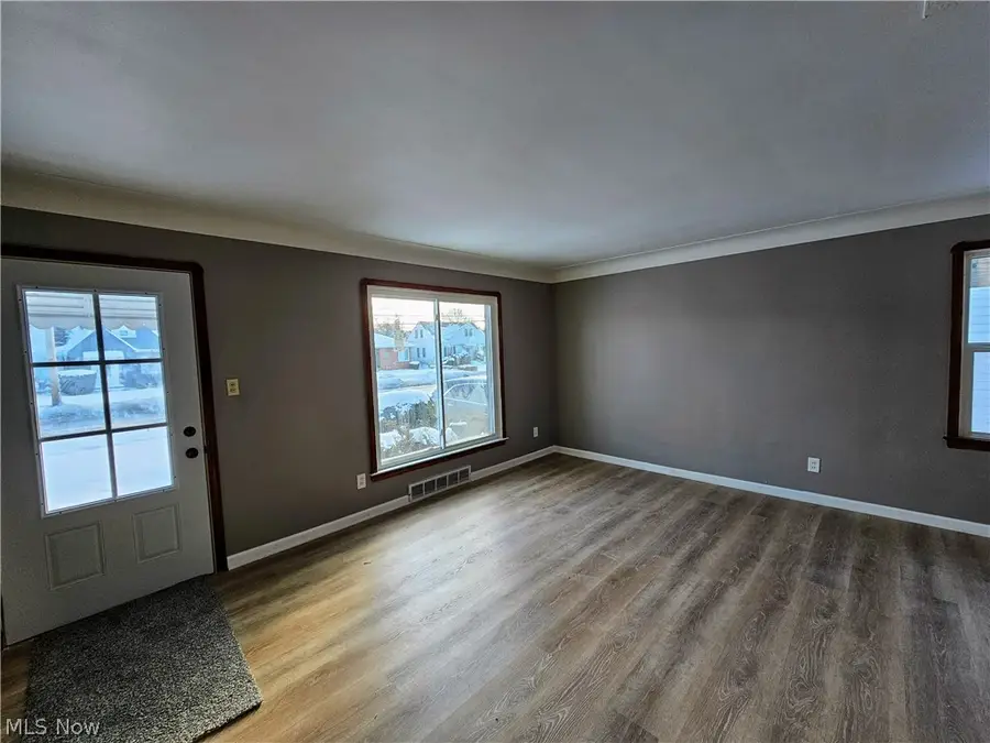 13417 Granger Road, Garfield Heights, OH 44125 - #3