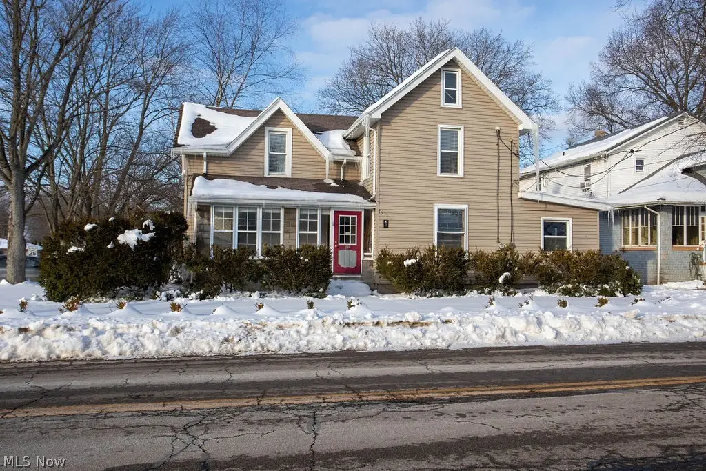 18 E Salem Street, Columbiana, OH 44408 - #1