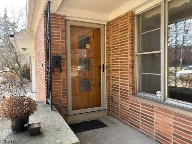 1384 Cleveland Heights Boulevard, Cleveland Heights, OH 44121 - #2